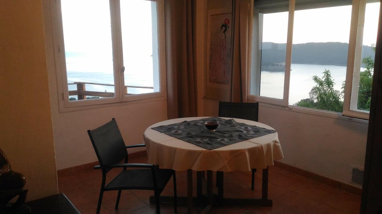 La Coccinelle Aparthotel Île du Levant Eksteriør bilde