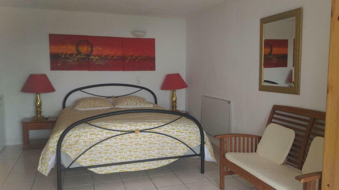 La Coccinelle Aparthotel Île du Levant Eksteriør bilde
